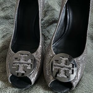 Tory Burch Black Flats with Silver Logo
